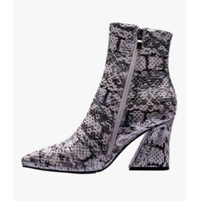 Ninety Union Animal Print Women’s Boots Size 6